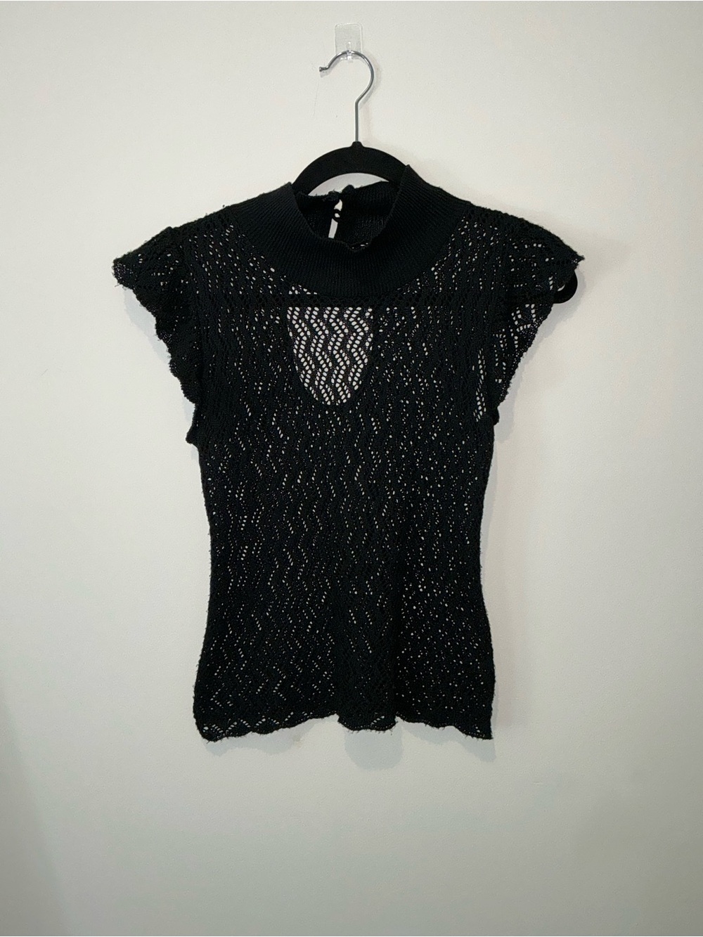 Charlotte Russe Black Knit Keyhole Cap-Sleeve Sheer Sweater Top